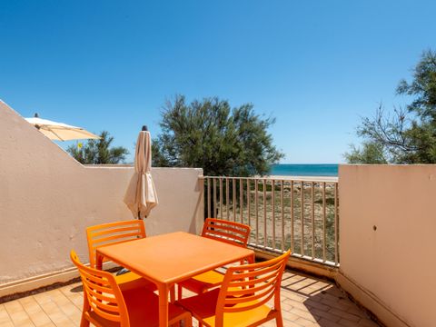 APPARTEMENT 4 personnes - Essentiel Appt Ch. 4 pers Vue impren Front mer Terrasse Etage