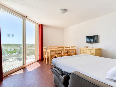 APPARTEMENT 7 personnes - Essentiel Appt 2 Chambres 7 pers Front de mer Terrasse RDC