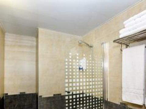 APPARTEMENT 4 personnes - A2 2/4 personnes