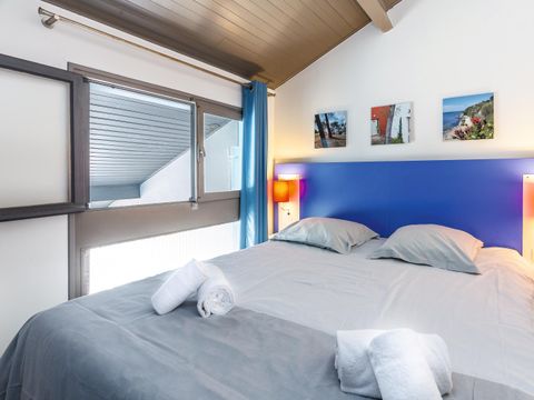STUDIO 4 personnes - Classique Studio Duplex 4 personnes Coin nuit Terrasse Pinède  (H)