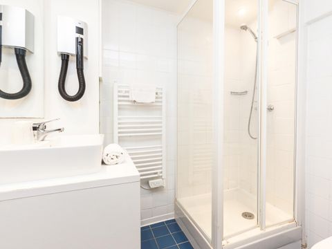 APPARTEMENT 5 personnes - Classique Apt Duplex Chambre 5 personnes Coin nuit Terrasse Pinède