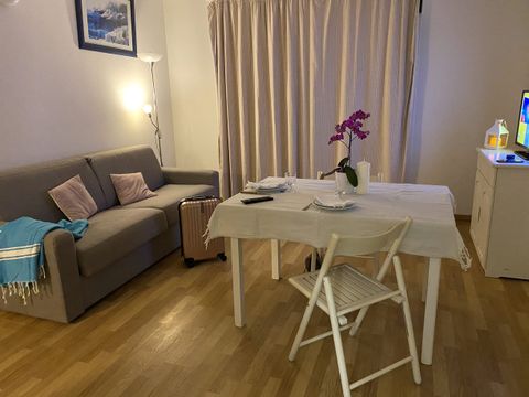 STUDIO 2 personnes - Studio 2 personnes