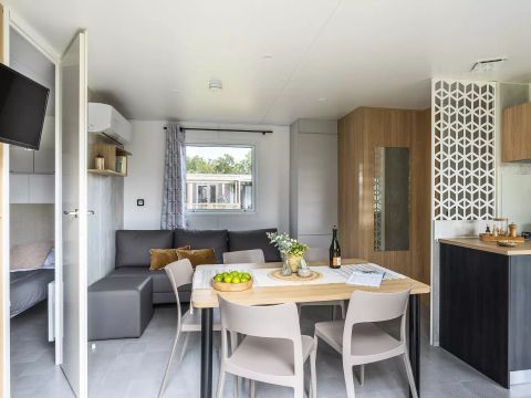 MOBILHOME 6 personnes - Cabane Premium 4 Pièces 6 Personnes Climatisée + TV