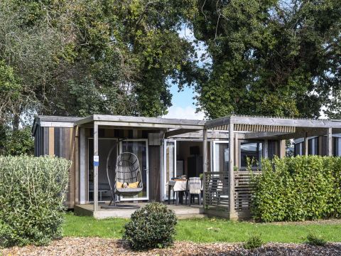 MOBILHOME 4 personnes - Cabane Premium 3 Pièces 4 Personnes Climatisée + TV