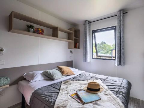 MOBILHOME 4 personnes - Confort 3 Pièces 4 Personnes + TV
