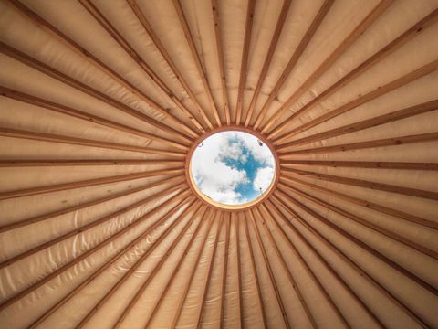 HÉBERGEMENT INSOLITE 8 personnes - GRANDE