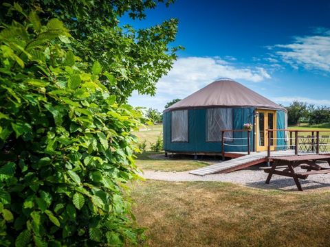 HÉBERGEMENT INSOLITE 8 personnes - GRANDE