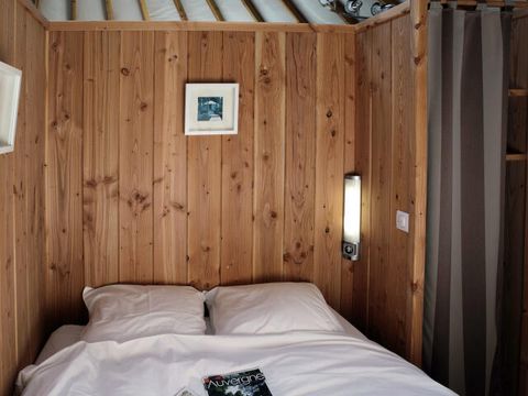 HÉBERGEMENT INSOLITE 6 personnes - Yourte Moyenne 3 Pièces 4/6 personnes Climatisée