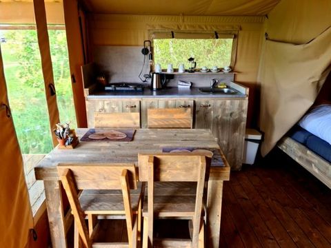 TENTE TOILE ET BOIS 4 personnes - LODGE SAFARI