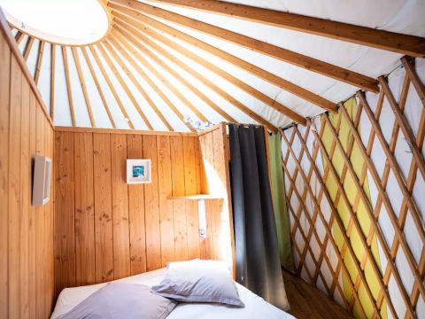 Insolite 8 personnes - Yourte Grande 3 Pièces 6/8 personnes Climatisée