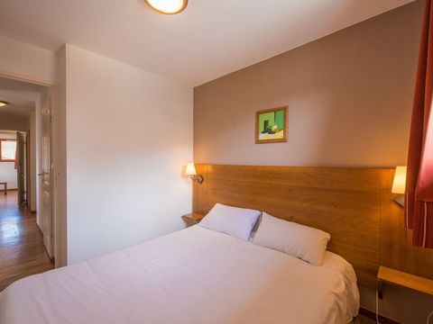 APPARTEMENT 10 personnes - 3 pièces cabine 10 personnes - Vue montagne (3P1V)