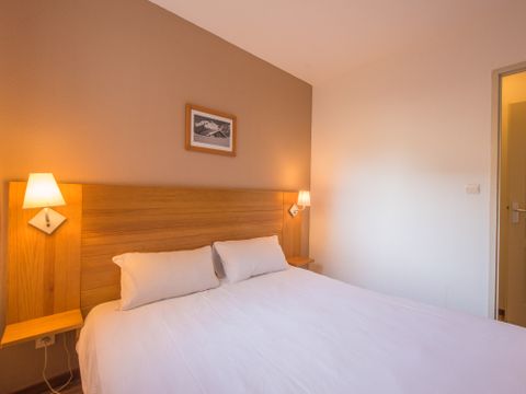 APPARTEMENT 10 personnes - 3 pièces cabine 10 personnes