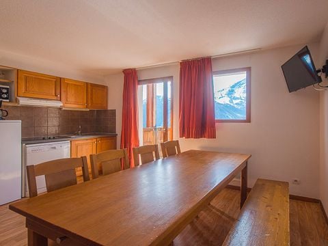 APPARTEMENT 10 personnes - 4 pièces 10 personnes