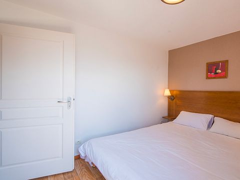 APPARTEMENT 10 personnes - 4 pièces 10 personnes