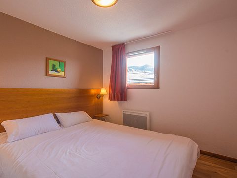 APPARTEMENT 10 personnes - 4 pièces 10 personnes