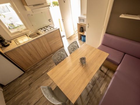 MOBILHOME 7 personnes -  3 Chambres 6/7 Pers.(dont 1 enfant de 6 à 15 ans)