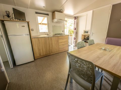 MOBILHOME 7 personnes -  3 Chambres 6/7 Pers.(dont 1 enfant de 6 à 15 ans)