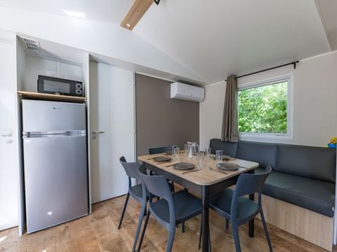 MOBILHOME 6 personnes - Confort+ 3 chambres 6 personnes MOBILHOME 6 personnes - Confort+ 3 chambres 6 personnes