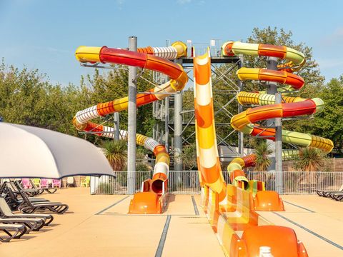 Camping Chateau de Fonrives - Camping Lot-et-Garonne - Image N°4