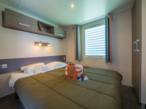 MOBILHOME 4 personnes - Comfort XL | 2 Ch. | 4 Pers. | Terrasse surélevée | Clim. | TV