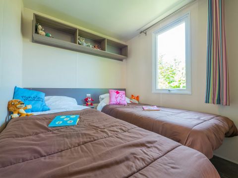 MOBILHOME 4 personnes - Comfort XL | 2 Ch. | 4 Pers. | Terrasse surélevée | Clim. | TV