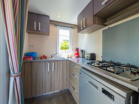 MOBILHOME 4 personnes - Comfort XL | 2 Ch. | 4 Pers. | Terrasse surélevée | Clim. | TV