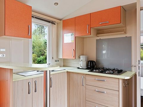 MOBILHOME 6 personnes - Comfort XL | 3 Ch. | 6 Pers. | Terrasse surélevée | 2 SDB | TV