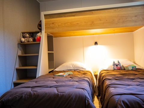 MOBILHOME 5 personnes - Premium Exclusive | 2 Ch. | 5 Pers. | Terrasse surélevée | 2 SDB | TV