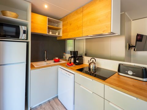 MOBILHOME 5 personnes - Premium Exclusive | 2 Ch. | 5 Pers. | Terrasse surélevée | 2 SDB | Clim. | TV