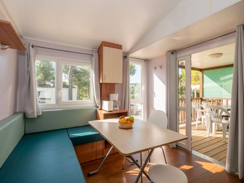 BUNGALOW 4 personnes - Mobil-home | Classic | 2 Ch. | 4 Pers. | Terrasse simple