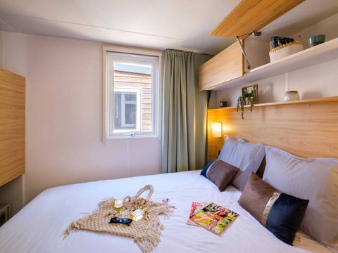 BUNGALOW 6 personnes - Mobil-home | Comfort | 3 Ch. | 6 Pers. | Terrasse surélevée | Clim. | TV