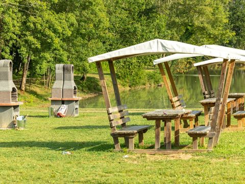 Camping Chateau de Fonrives - Camping Lot-et-Garonne - Image N°24