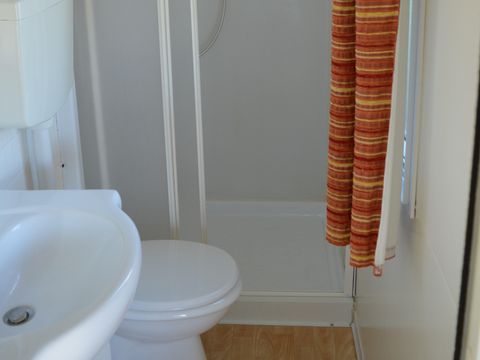 MOBILHOME 2 personnes - CONFORT Vue sur le Lac