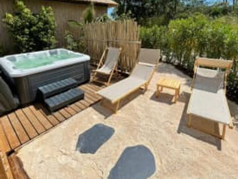 MOBILHOME 7 personnes - Cottage MOOREA 7p 3ch 3sdb Premium SPA