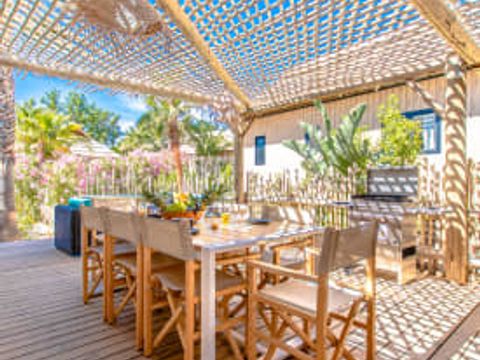 MOBILHOME 7 personnes - Cottage MOOREA 7p 3ch 3sdb Premium SPA