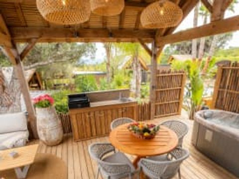 MOBILHOME 2 personnes - Cottage BALI SUITE 2p 1ch 1s Premium SPA