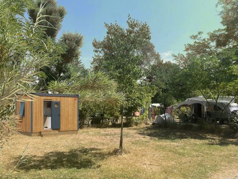 Emplacement - 07 Empl. XLPLuxe Sanit.Privat