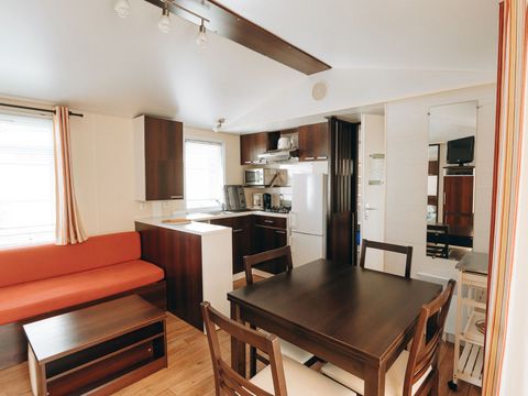 Mobilhome 4 personnes - Confort - terrasse couverte