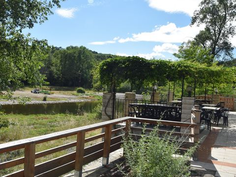 Camping Chaulet Village - Camping Ardèche - Image N°2