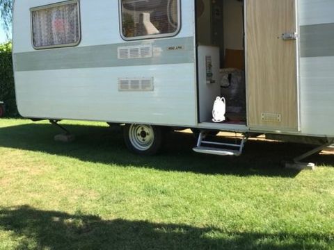 CARAVANE 4 personnes - VINTAGE CARAVANE 4 personnes - VINTAGE
