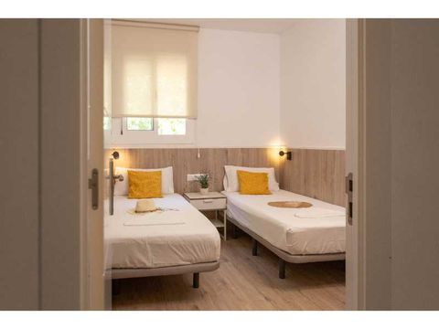 CHAMBRE 2 personnes - Cabinas 2 (1R 2P)