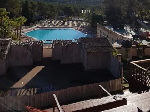 Regency Holiday sur Holiday Green - Camping Var - Image N°3