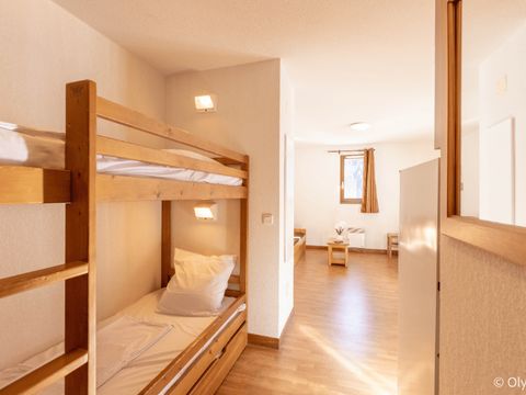 STUDIO 4 personnes - Cabine - terasse ou balcon