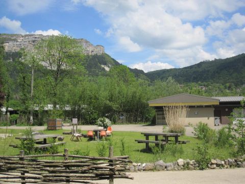 Camping Le Signal - Camping Ain