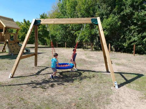 Camping L'Ile aux mille Charmes - Camping Vosges - Image N°14