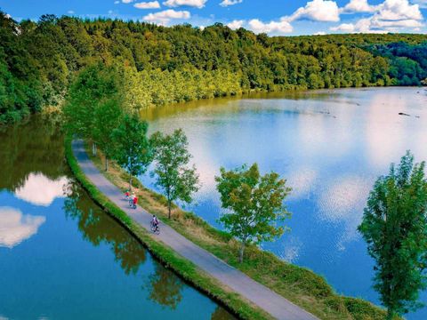 Camping L'Ile aux mille Charmes - Camping Vosges - Image N°5