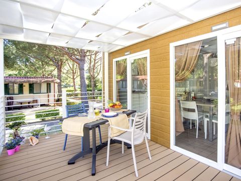 BUNGALOW 4 personnes - Trendy L