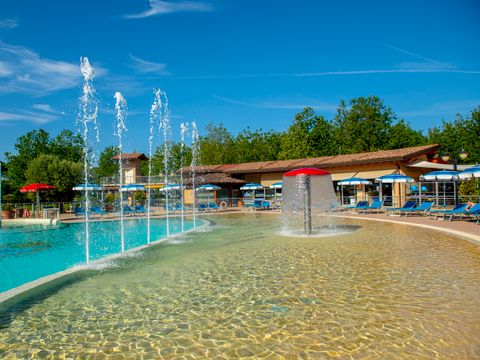Camping Village Baia Azzurra - Camping Grosseto - Image N°2