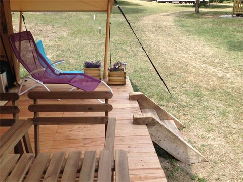 Tente en toile et en bois 6 personnes - Tente Safari Cabanon