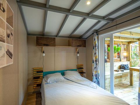CHALET 6 personnes - Chalet de luxe Mimosa surplombant la rivière avec avec vue panoramique - Climatisé